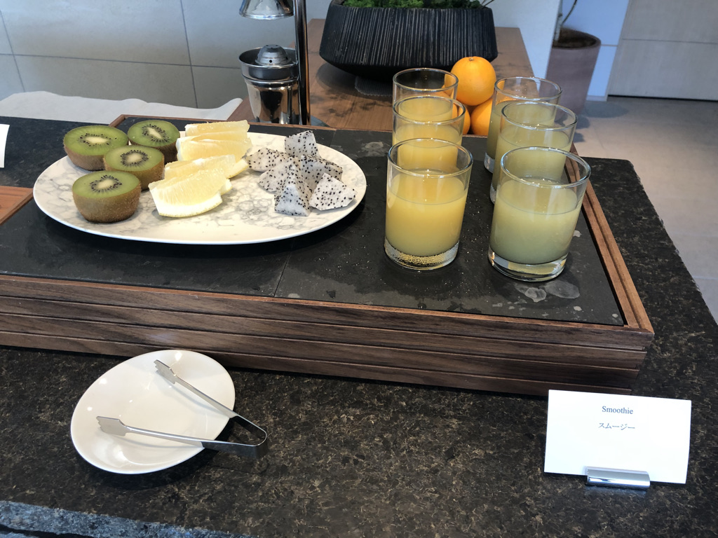 TIAD(ティアド)オートグラフコレクション宿泊記☆1ヶ月に3回泊まりたくなっちゃうほど居心地良く個性光るホテル 67 TIAD ティアド 宿泊記 プール ラウンジ 部屋 ブログ