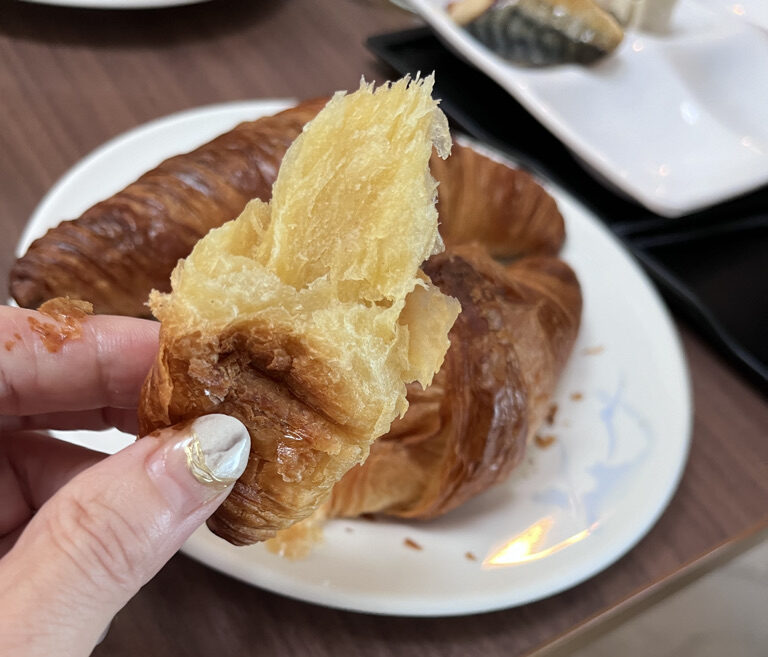 シェラトン沖縄サンマリーナリゾート　朝食　ビュッフェ　レストラン　クラブラウンジ　ブログ