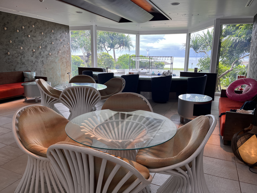 シェラトン沖縄サンマリーナリゾート　朝食　ビュッフェ　レストラン　クラブラウンジ　ブログ