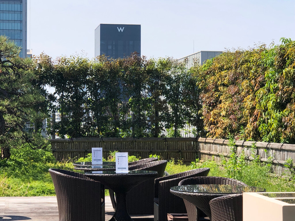 セントレジス大阪　ブログ　　宿泊記　子供添い寝　朝食　アクセス　駐車場　タイタニックオムレツ　プラチナ特典　バトラーサービス　マリオットボンヴォイアメックス　紹介　アメニティ