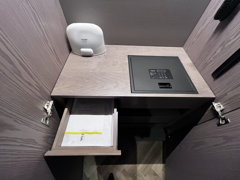 ウェスティン都ホテル京都スイート宿泊記★大人の高級アミューズメントホテルと言ったらココでしょ!な大好きなホテル 18 ウェスティン京都 プラチナ プール