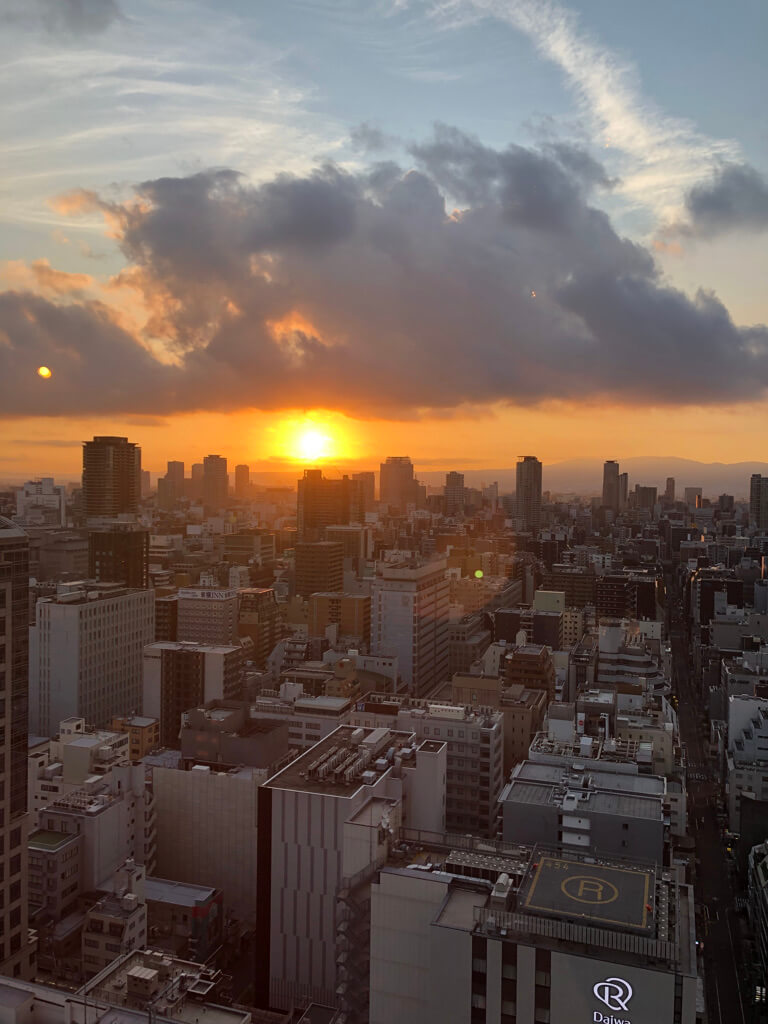 W大阪　マーベラススイート　子連れ　宿泊記 SPGアメックス紹介　朝食　プール　WETバー　サウナ　大浴場　フィットネスジム　駐車場　プラチナ特典
