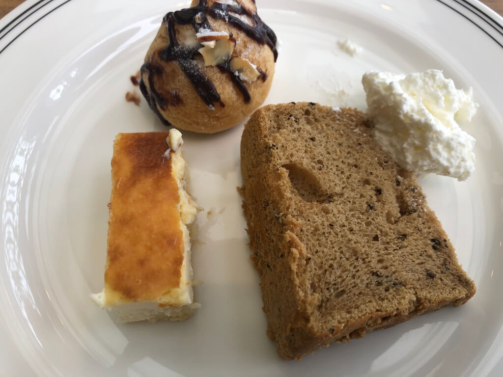 ルネッサンスリゾートオキナワ　クラブサビー宿泊記　朝食　ランチ　ディナー　周辺ご飯　セイルフィッシュカフェ