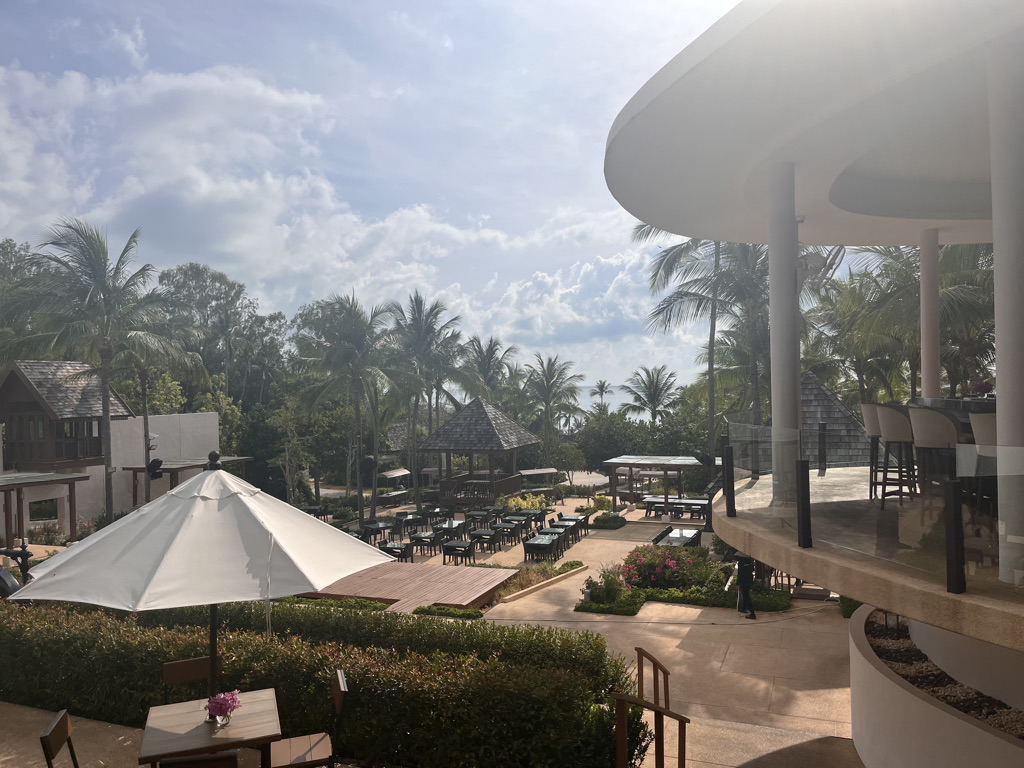 【ザ リッツ カールトン コ サムイ朝食編】種類豊富でロケーション良し!だけどアレは激マズ。。。 66 ザ リッツ カールトン コ サムイ 朝食