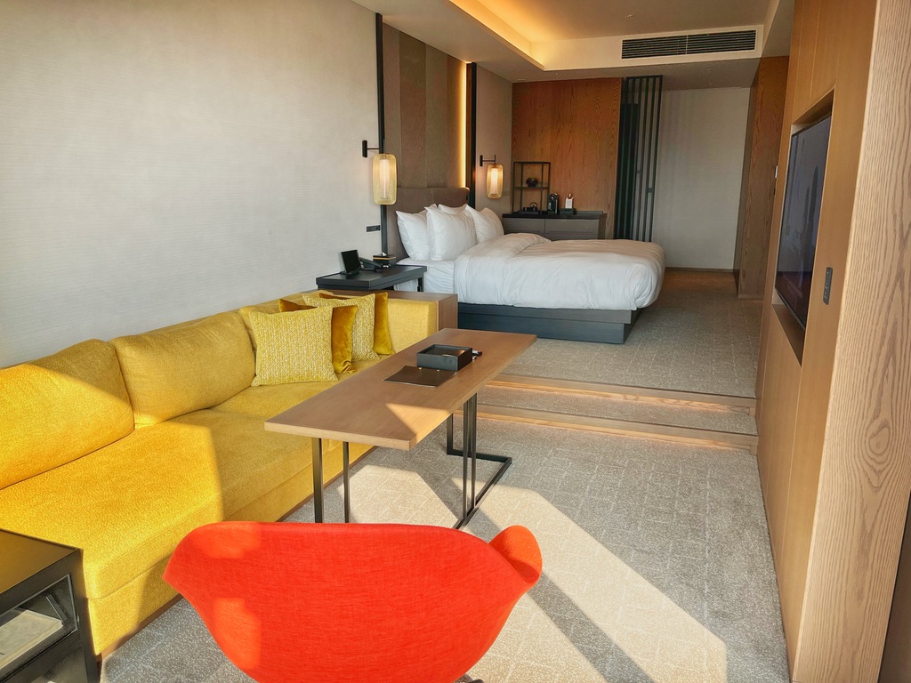 TIAD ティアド　宿泊記　プール　ラウンジ　部屋　ブログ　プラチナ特典