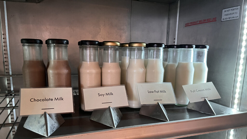 wコーサムイ　朝食　プラチナ特典