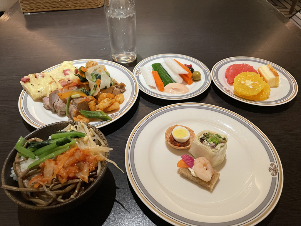 シェラトングランデ東京ベイ☆クラブラウンジのカクテルタイムがディナービュッフェすぎて美味しく腹パン 27 シェラトングランデ東京ベイ クラブラウンジ カクテルタイム