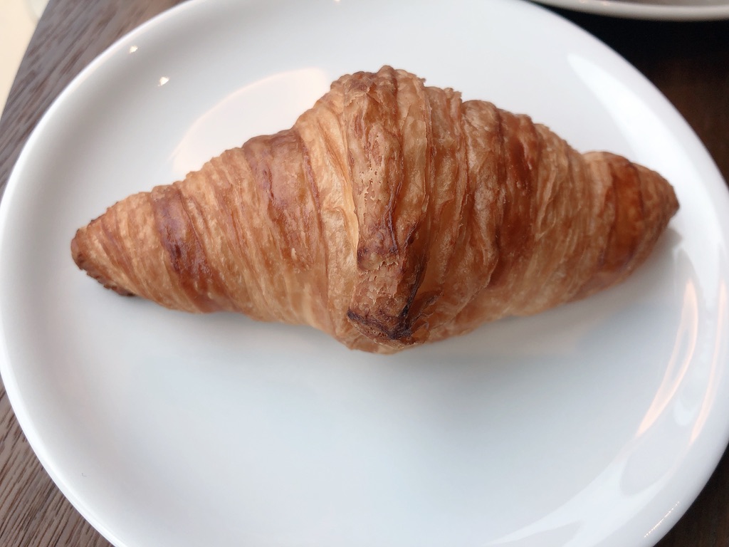 リッツカールトン福岡　クラブラウンジ　朝食　料金　アフタヌーンティ