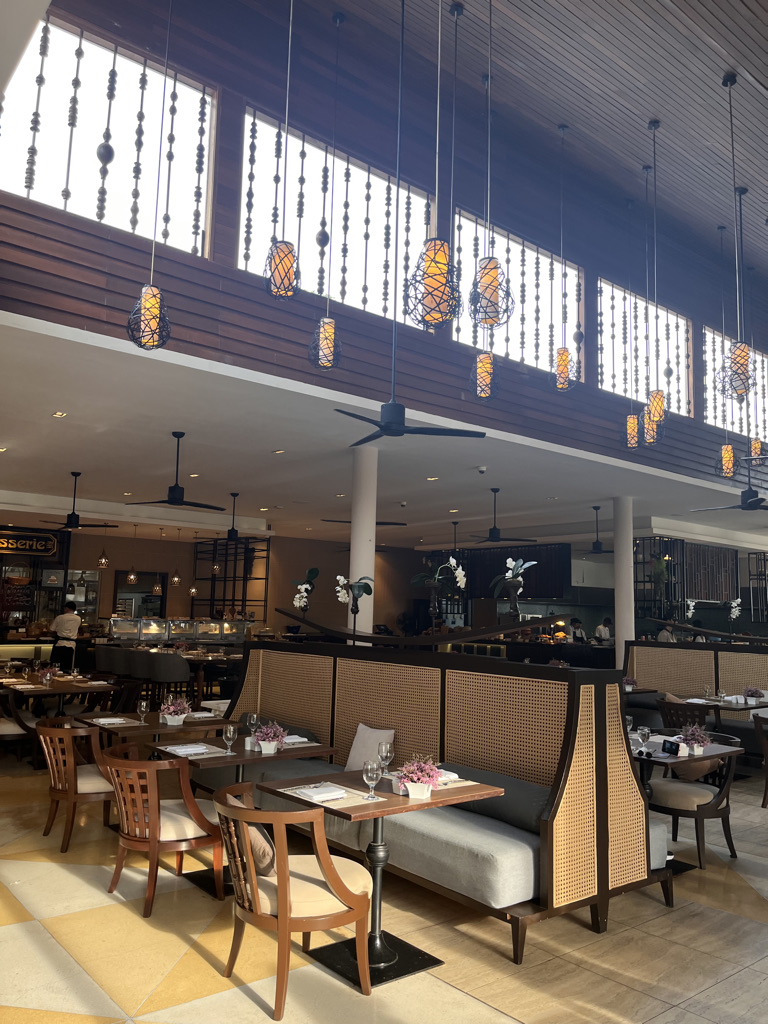 【ザ リッツ カールトン コ サムイ朝食編】種類豊富でロケーション良し!だけどアレは激マズ。。。 3 ザ リッツ カールトン コ サムイ 朝食