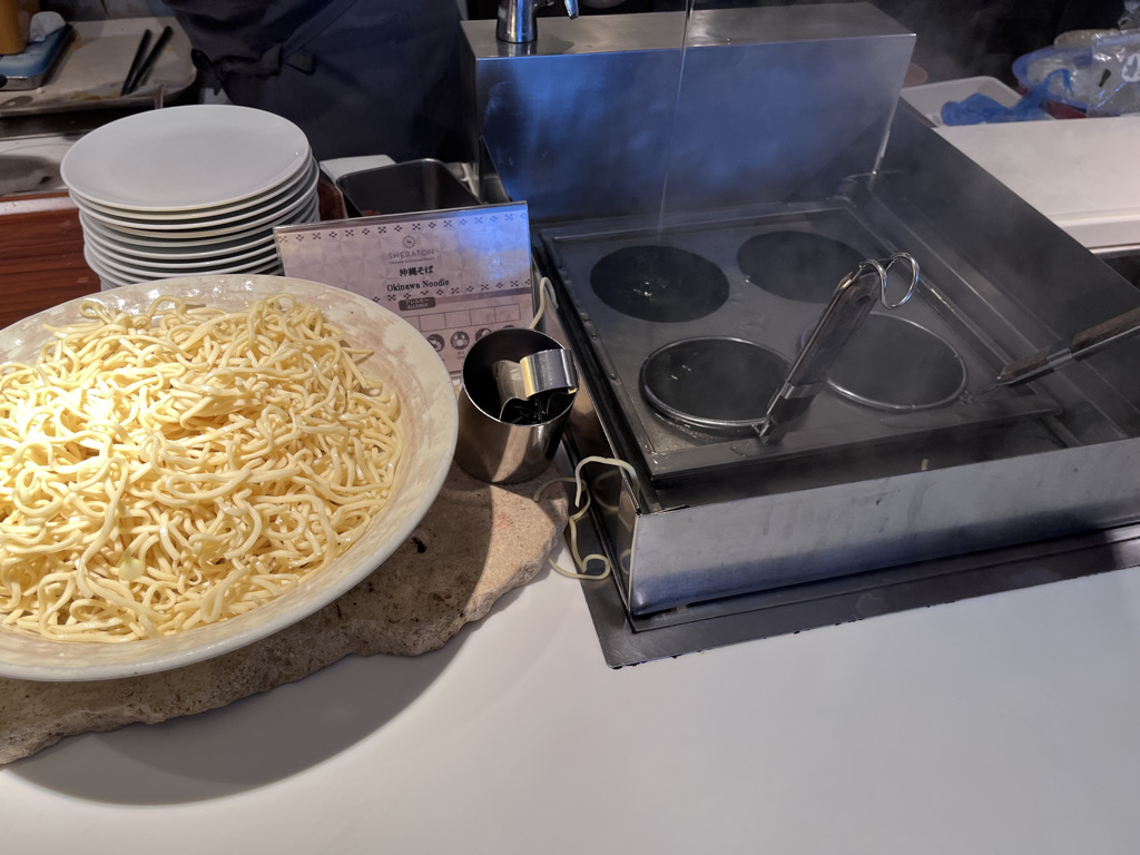 シェラトン沖縄サンマリーナリゾート　朝食　ビュッフェ　レストラン　クラブラウンジ　ブログ