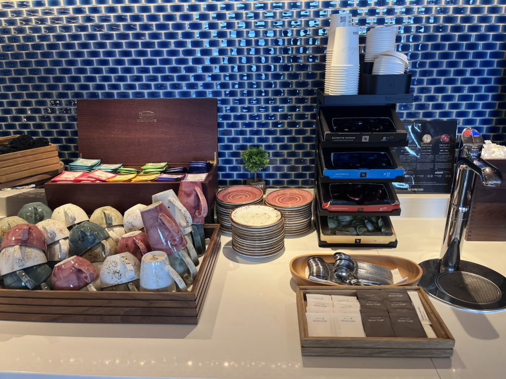 ヒルトン広島　エグゼクティブラウンジ　利用できる条件　服装