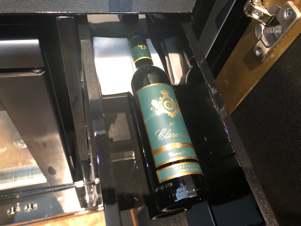 セントレジス大阪　ブログ　　宿泊記　子供添い寝　朝食　アクセス　駐車場　タイタニックオムレツ　プラチナ特典　バトラーサービス　マリオットボンヴォイアメックス　紹介　アメニティ