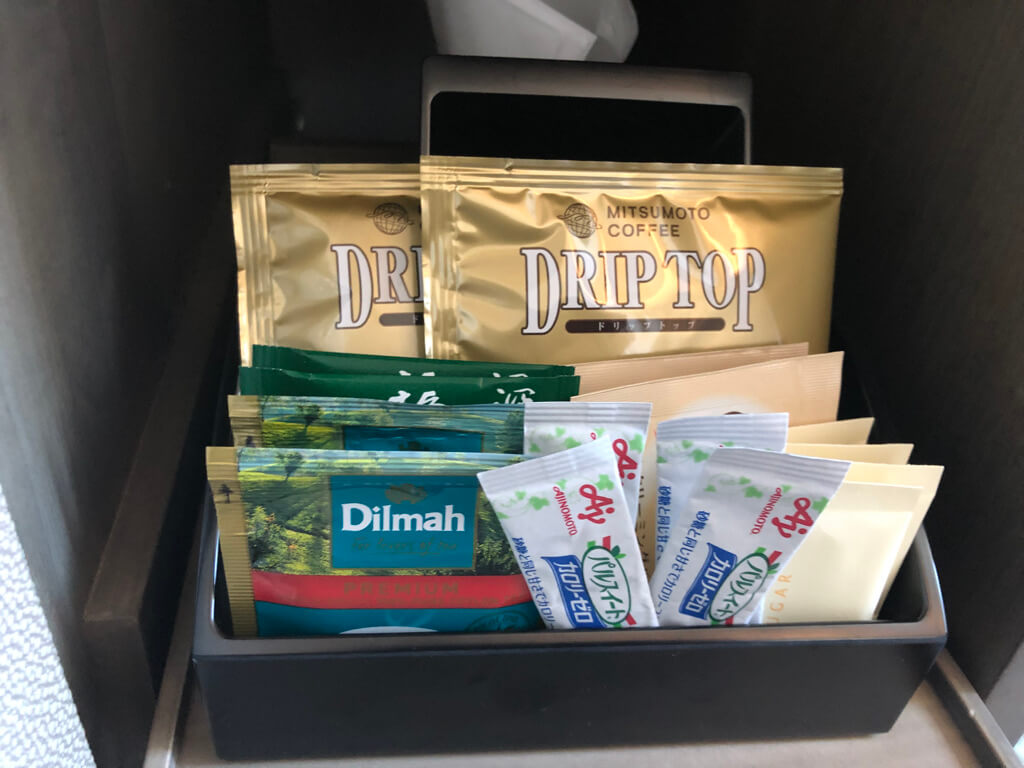 名古屋マリオットアソシアホテル　デラックスダブル　スタンダードダブル　子連れ　宿泊記　朝食　エリートラウンジ　　フィットネスジム　プール　SPGアメックス　紹介　プラチナ特典　ゴールド特典