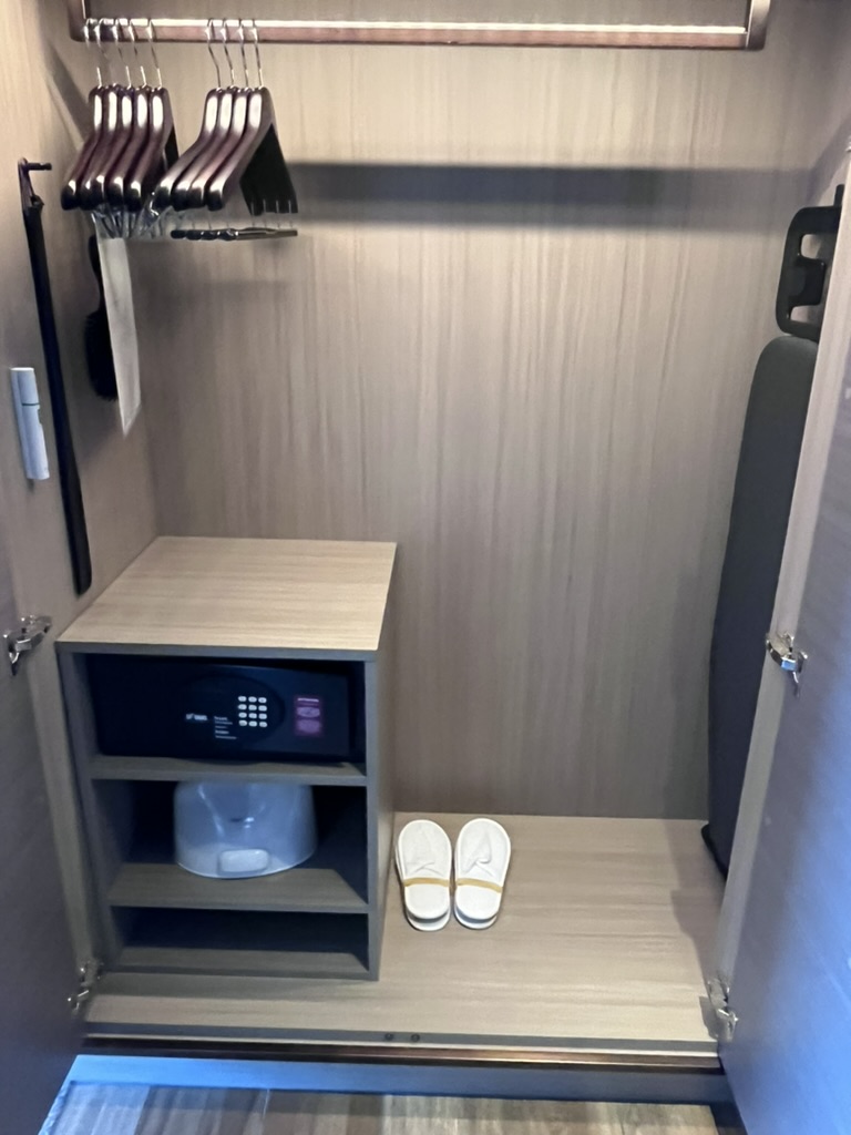 ヒルトン広島宿泊記★お部屋・施設編 プールサウナ入りたい放題でお好み焼ロードにすぐ行けちゃうホテル♪ 20 ヒルトン広島 最寄駅 ブログ