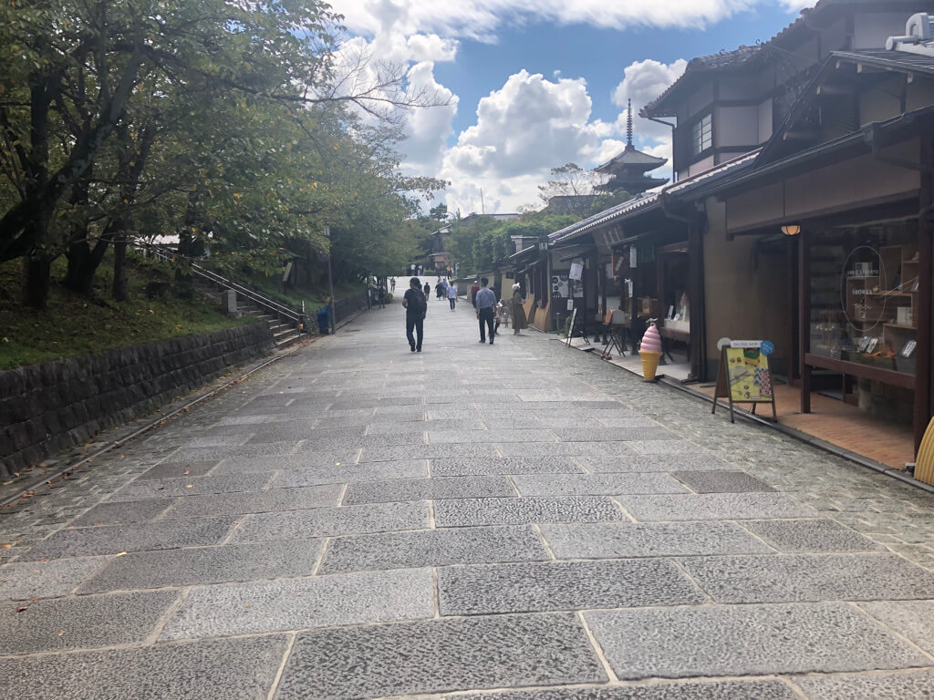 アメックス京都特別観光ラウンジに行ってきました!観光立地の良い場所で一息つけます♡ 22 アメックス京都特別観光ラウンジ 営業時間 サービス 感想 アクセス 駐車場 最寄駅