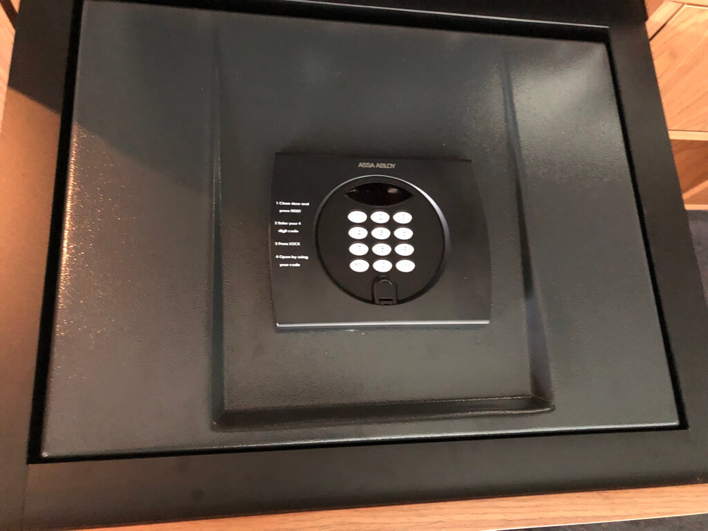 W大阪　子連れ　宿泊記　　ブログ　朝食　マーベラススイート　プール　ジム　バー　添い寝無料　マリオットボンヴォイアメックス　紹介