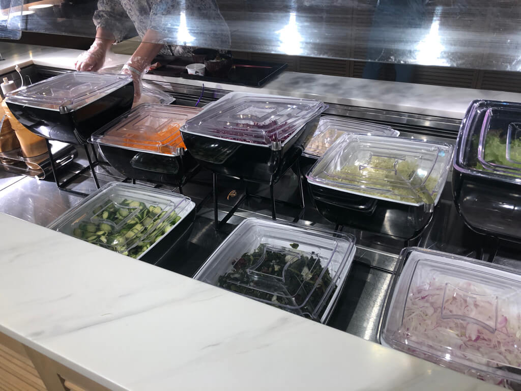 【オキナワマリオット リゾート&スパ】朝食ブッフェはステーキ、マリオットバーガー、ブルーシールアイスが食べられる〜!! 3 オキナワマリオット リゾート&スパ 沖縄マリオット 朝食 価格 プラチナ特典 SPGアメックス紹介