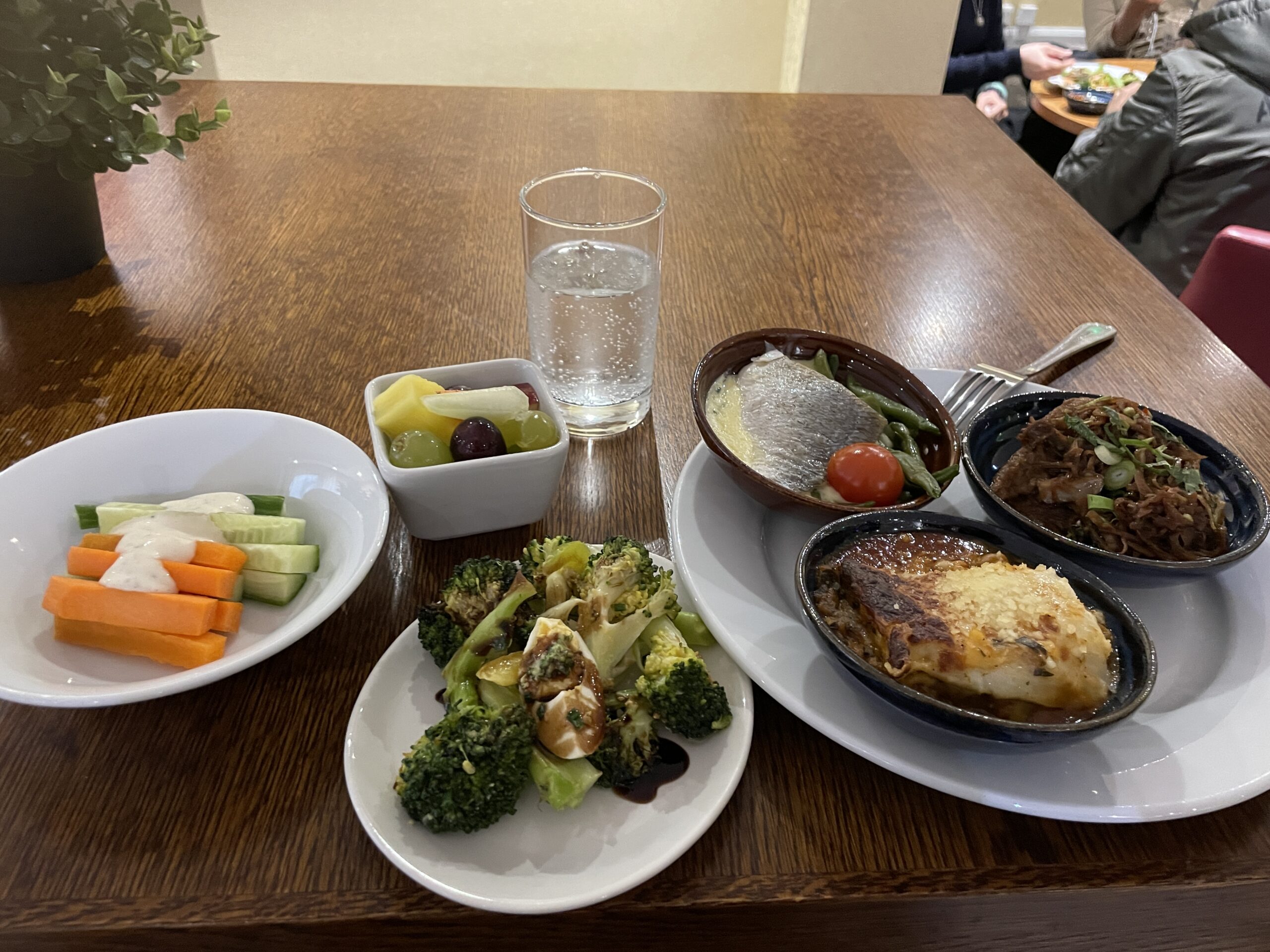 デルタホテルズbyマリオットヒースローウィンザー宿泊記★空港激近!ロンドン市内アクセス良好ホテル 42 ヒースローウィンザーマリオット 宿泊記 朝食 ラウンジ プラチナ特典 ジム