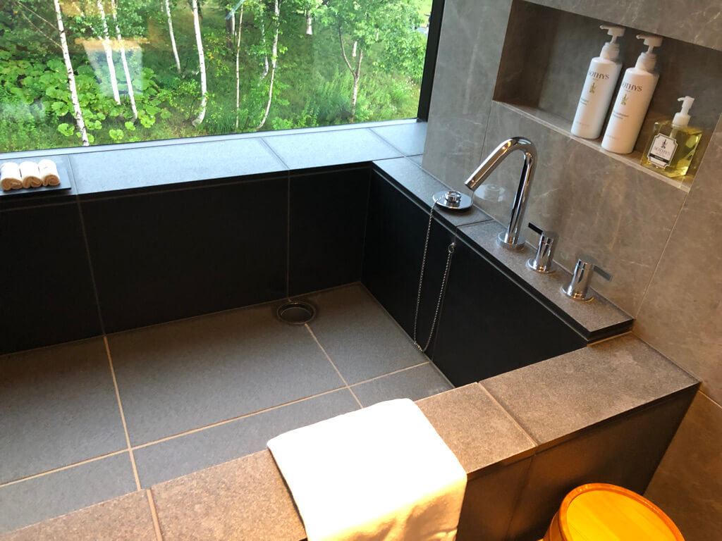 ニセコ東山ビレッジリッツカールトンリザーブ　子連れ　ブログ　宿泊記　プラチナ特典　朝食　アクティビティ　温泉　プール　マリオットボンヴォイアメックスプレミアム　紹介