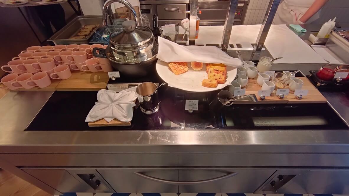 W大阪　子連れ　宿泊記　　ブログ　朝食　マーベラススイート　プール　ジム　バー　添い寝無料　マリオットボンヴォイアメックス　紹介