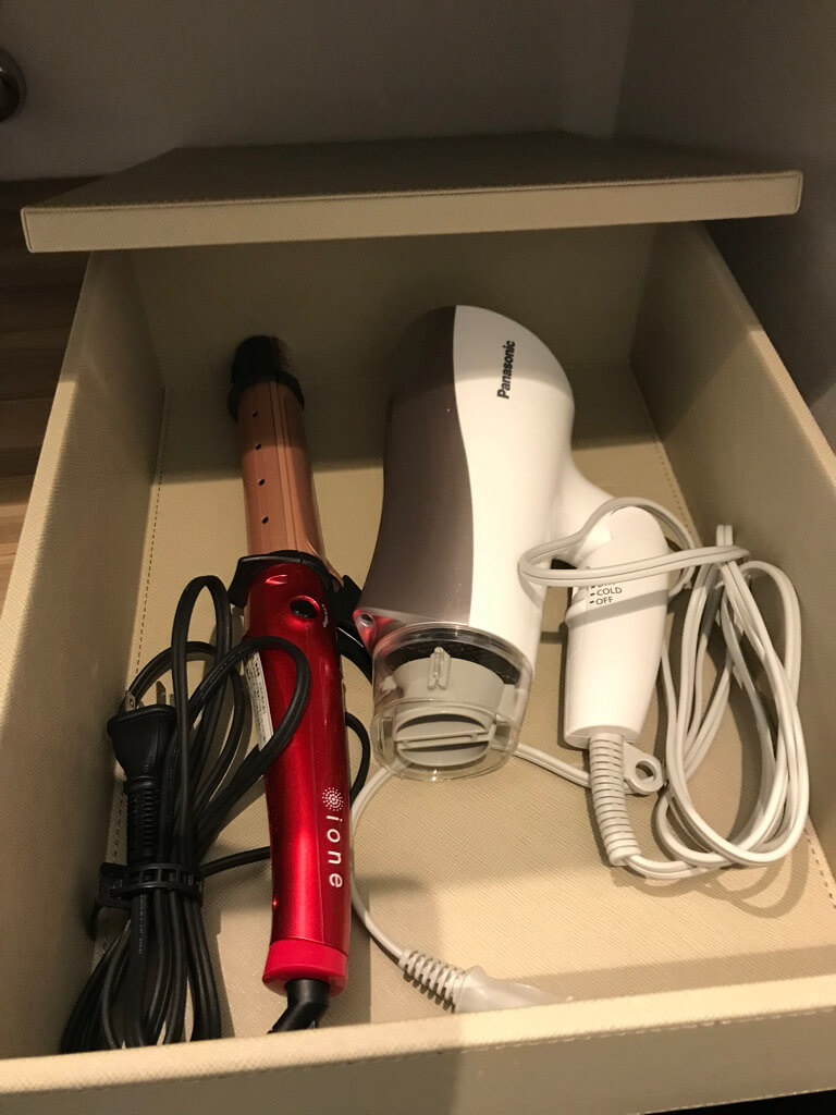 コートヤード・バイ・マリオット大阪本町　宿泊記　朝食　ハッピーアワー　カクテルタイム　アップグレード　プラチナ特典　エコサービス　SPGアメックス　紹介