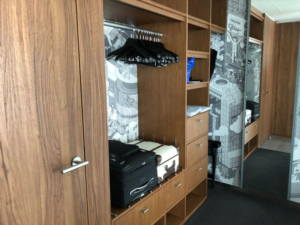 W大阪　子連れ　宿泊記　　ブログ　朝食　マーベラススイート　プール　ジム　バー　添い寝無料　マリオットボンヴォイアメックス　紹介