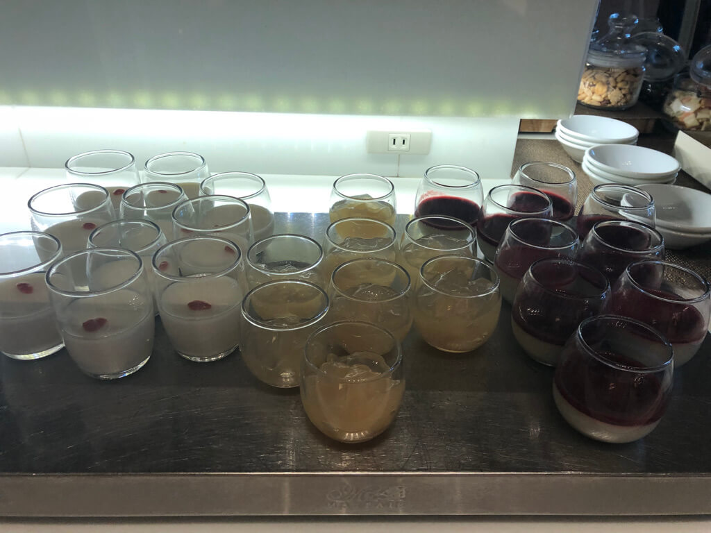 大阪マリオット都ホテル　ブログ　ジュニアスイート　子供添い寝無料　宿泊記　連休　格安　朝食　ラウンジ　あべのハルカス　プラチナ特典　　駐車場　マリオットボンヴォイアメックス紹介