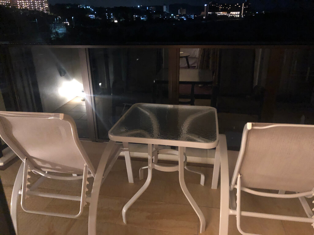 シェラトン沖縄サンマリーナリゾート　サウスタワー　宿泊記　プレミアムオーシャンツイン　フィットネスジム　大浴場　プール　サウナ　コンビニ　アメニティ