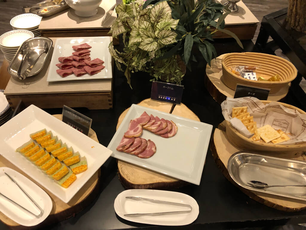 琵琶湖マリオット子連れ宿泊記☆久々の宿泊はちょっと様変わり!?滋賀の旅行支援しが周遊クーポンが激アツ♪ 110 琵琶湖マリオット 宿泊記 ブログ 子連れ 体育館 朝食 プール ラウンジ マリオットボンヴォイアメックス 紹介 プラチナ特典 ゴールド特典 子供添い寝無料