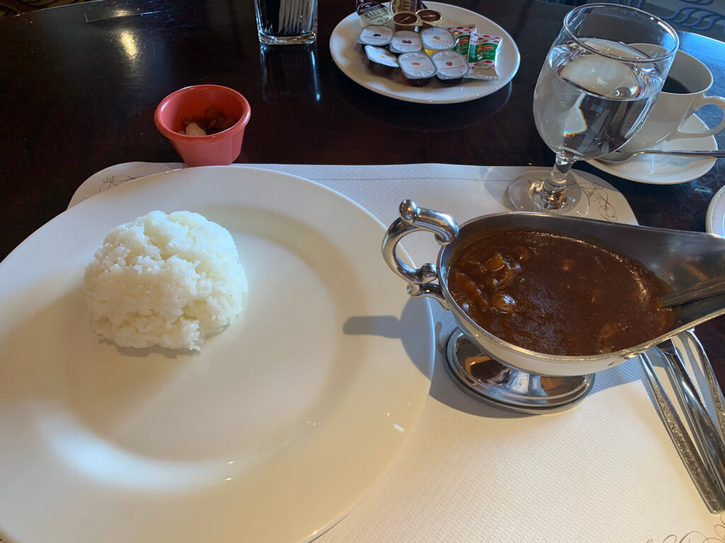 シェラトン都ホテル大阪　宿泊記　朝食　ラウンジ　プレミアムフロアデラックスツイン　