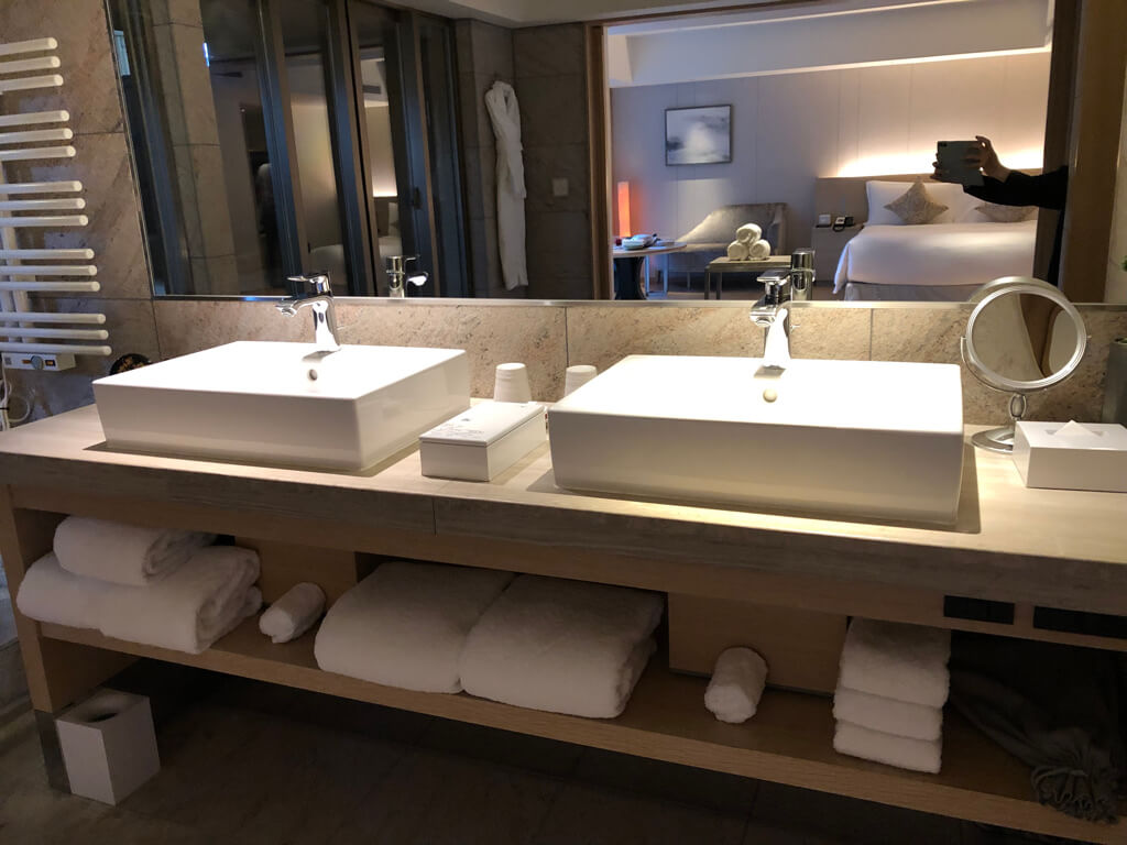 翠嵐ラグジュアリーコレクションホテル京都　記念日　宿泊記　ブログ　駐車場　朝食　プラチナ特典　人力車　シャンパンディライト　嵐山温泉　SPGアメックス　紹介