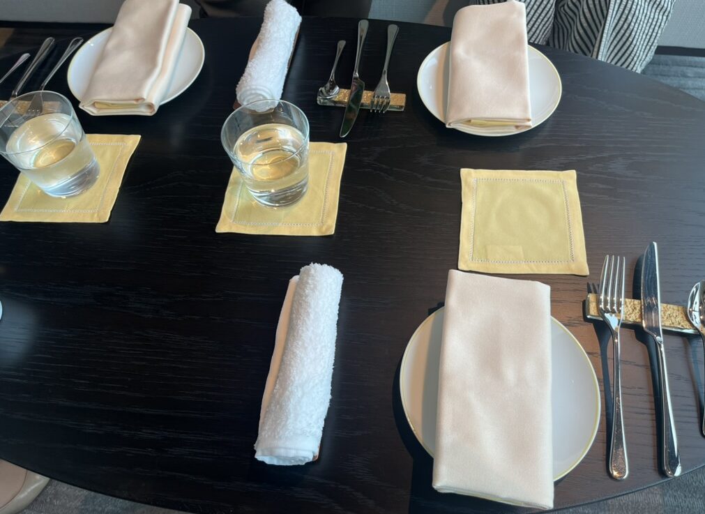 コンラッド名古屋　朝食　アフタヌーンティー