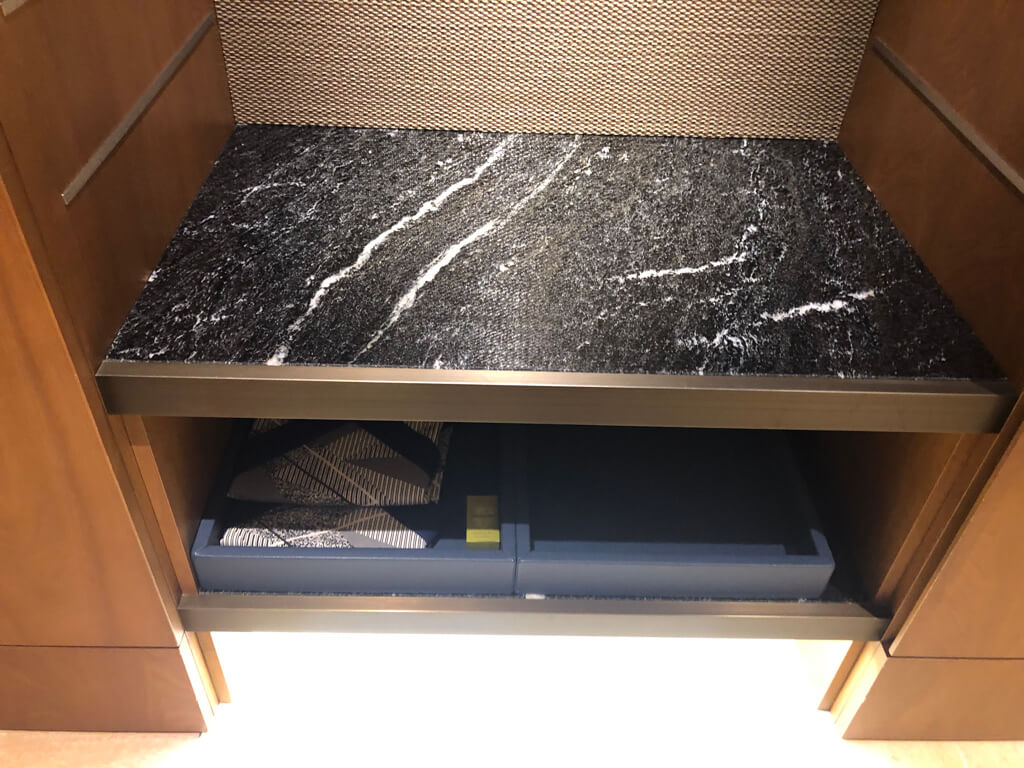 ヒルトン名古屋　子連れ宿泊　LOVEあいちキャンペーン　愛知県民割　朝食　子供料金　プール　ジム　駐車場