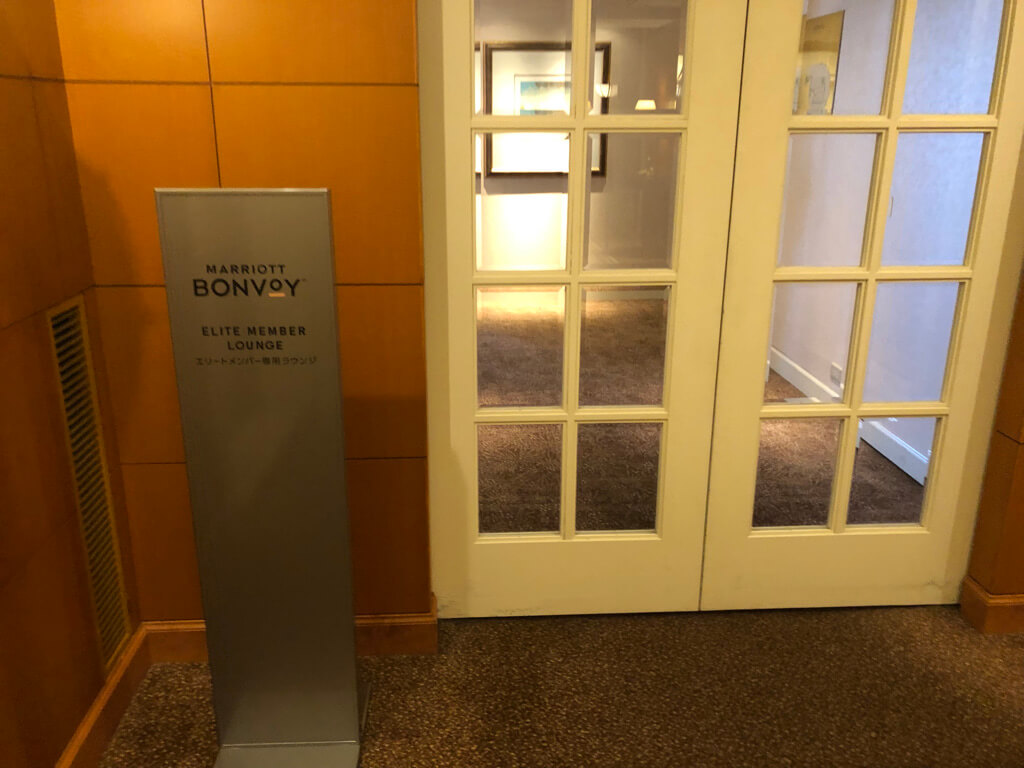 名古屋マリオットアソシアホテル　デラックスダブル　スタンダードダブル　子連れ　宿泊記　朝食　エリートラウンジ　　フィットネスジム　プール　SPGアメックス　紹介　プラチナ特典　ゴールド特典