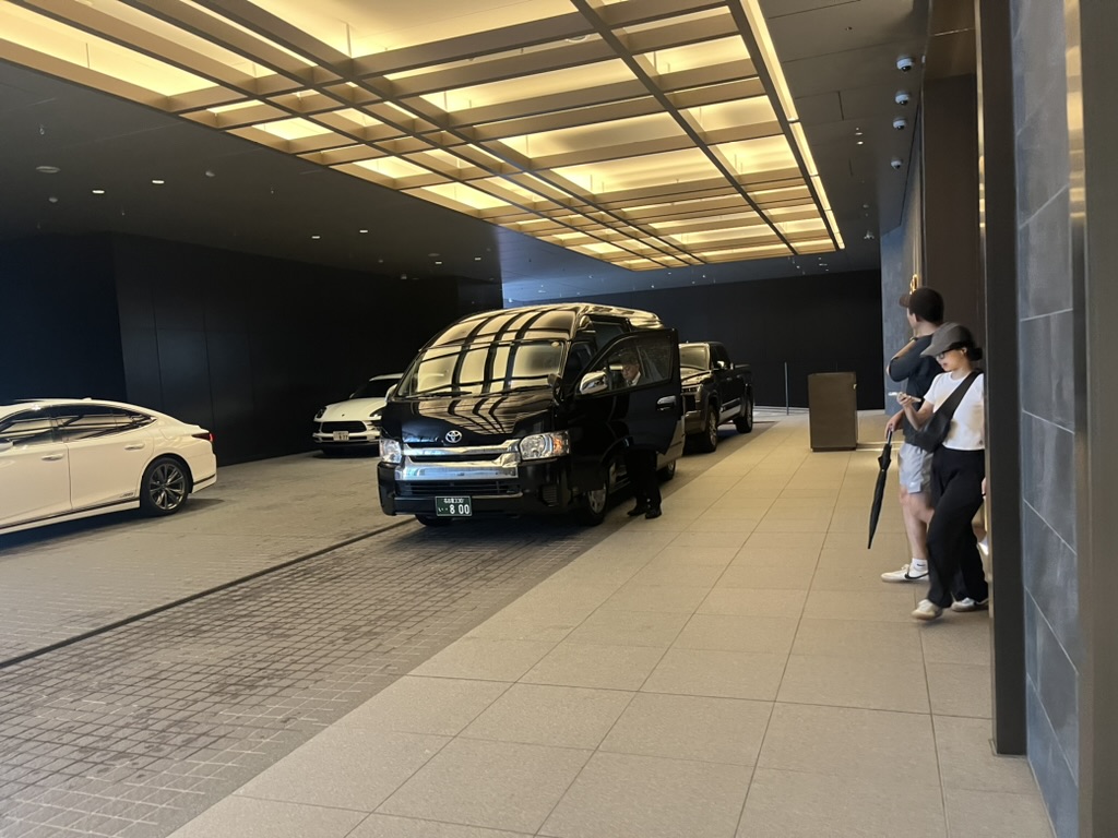 コンラッド名古屋　アクセス　レビュー　プール　ジム