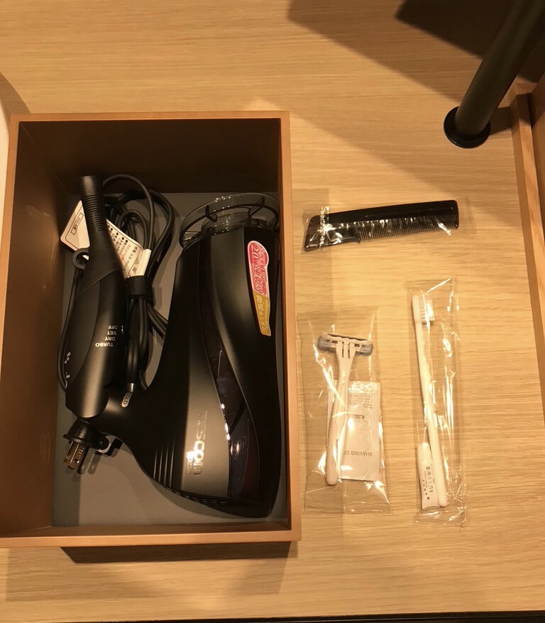 44B7C8F3 575B 4548 AD89 66326EB41CF4 1 201 a