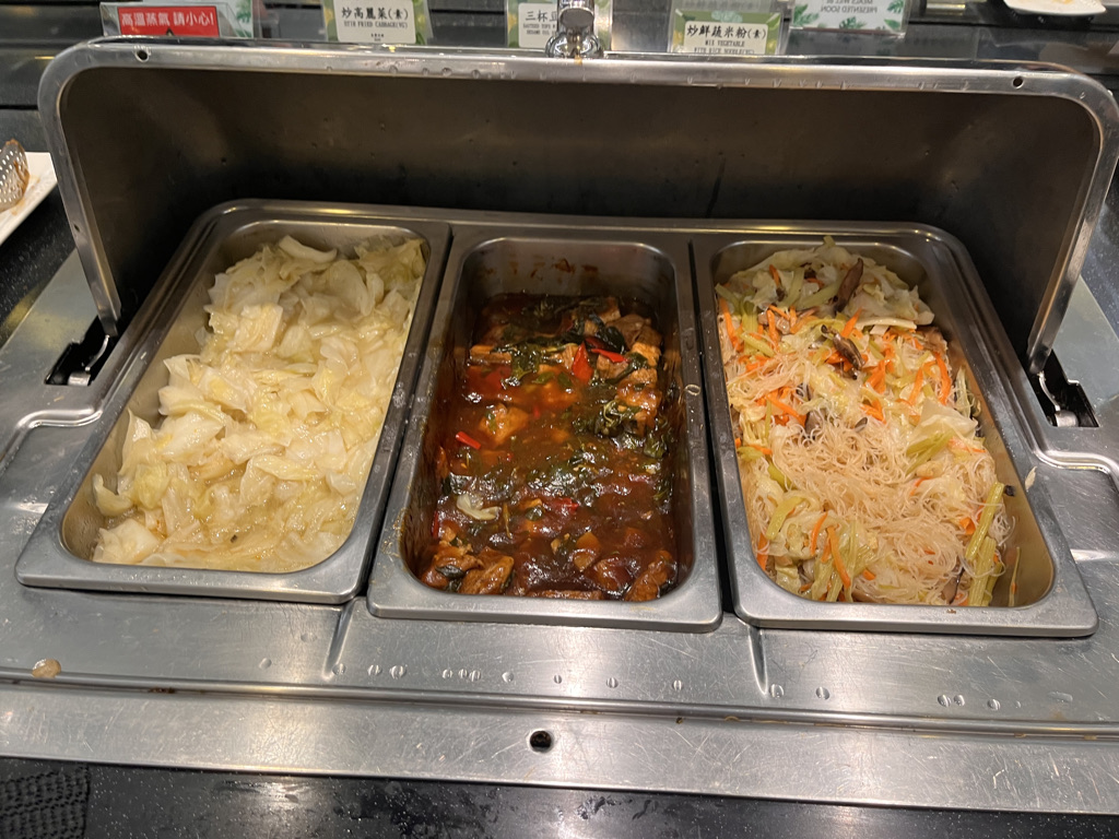 台湾　桃園国際空港　乗り継ぎ　シャワー　トランジットホテル　Wi-Fi　エバー航空　ラウンジ