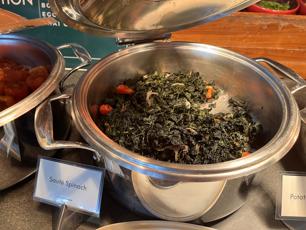 wコーサムイ　朝食　プラチナ特典