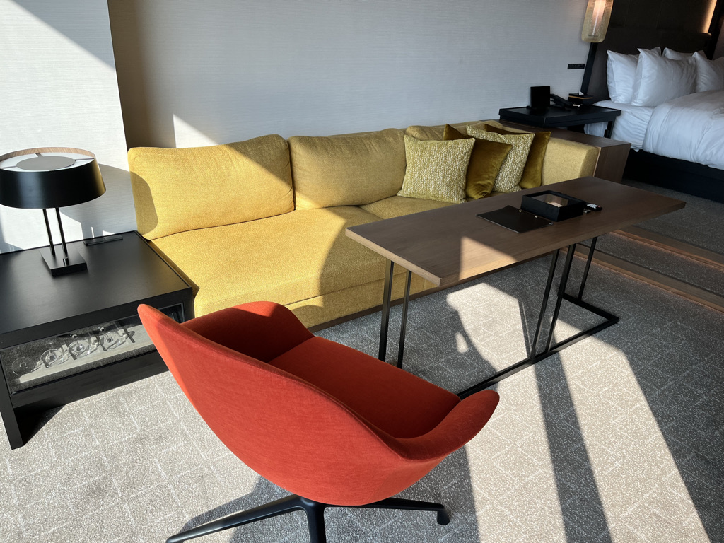 TIAD ティアド　宿泊記　プール　ラウンジ　部屋　ブログ　プラチナ特典