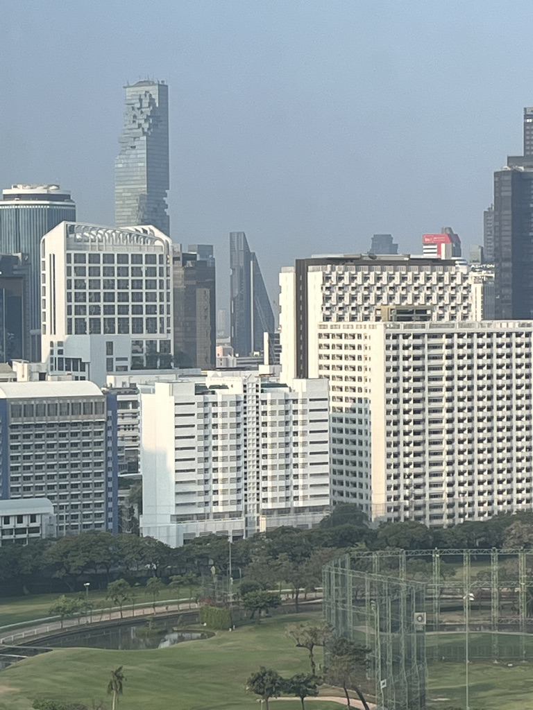 セントレジスバンコク　宿泊記　送迎　アクセス　朝食　プール　ジム　サウナ　子供添い寝年齢　マリオットボンヴォイアメックス　プラチナ特典　バトラーサービス