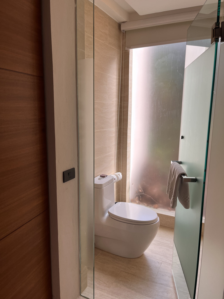 リッツカールトンサムイ　　　宿泊記　ブログ　プラチナ特典　シャトルバス