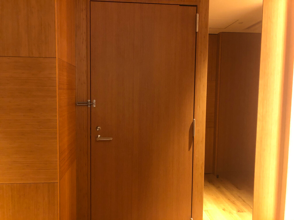 シェラトン沖縄サンマリーナリゾート　サウスタワー　宿泊記　プレミアムオーシャンツイン　フィットネスジム　大浴場　プール　サウナ　コンビニ　アメニティ