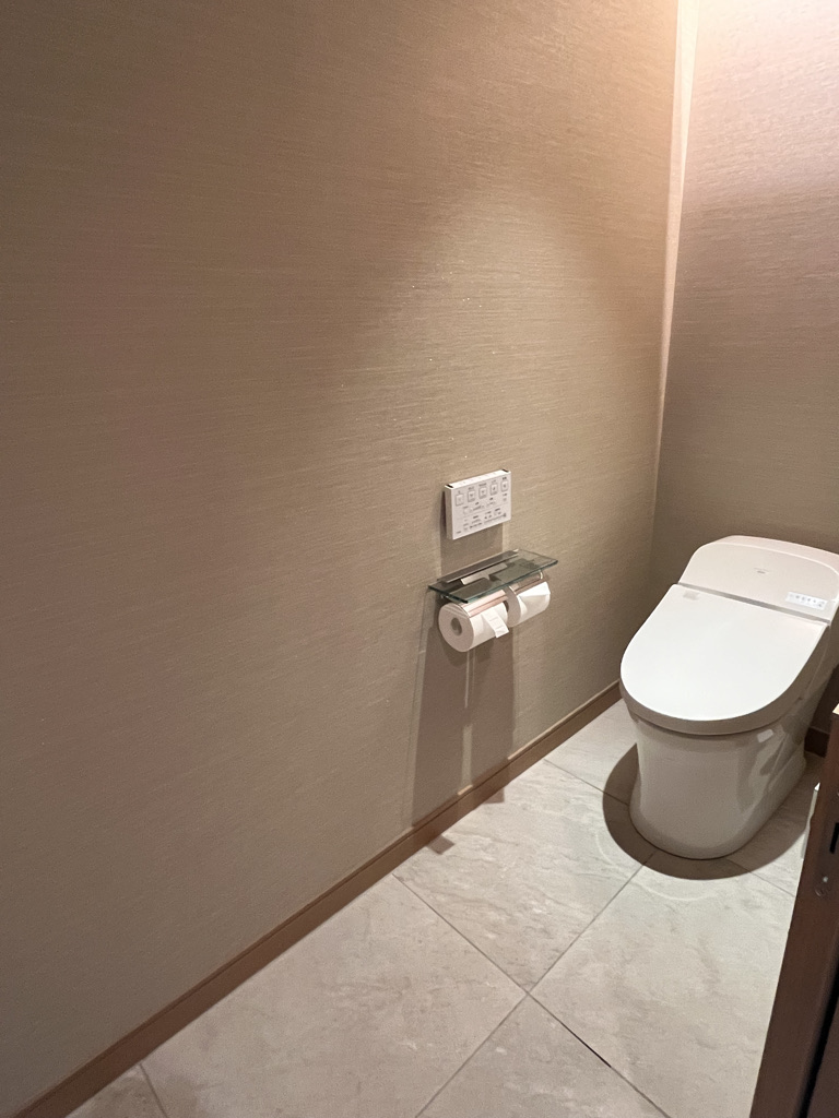 ウェスティン都ホテル京都　プラチナ　ブログ　子連れ　アップグレード　スイート　アクセス　無料バス