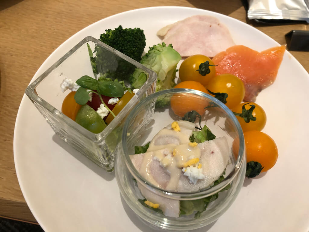 W大阪　子連れ　宿泊記　　ブログ　朝食　マーベラススイート　プール　ジム　バー　添い寝無料　マリオットボンヴォイアメックス　紹介