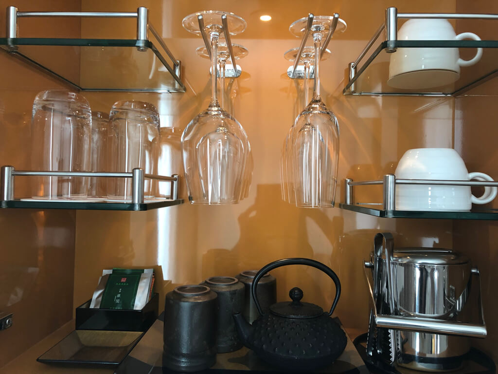 大阪マリオット都ホテル　ブログ　ジュニアスイート　子供添い寝無料　宿泊記　連休　格安　朝食　ラウンジ　あべのハルカス　プラチナ特典　　駐車場　マリオットボンヴォイアメックス紹介