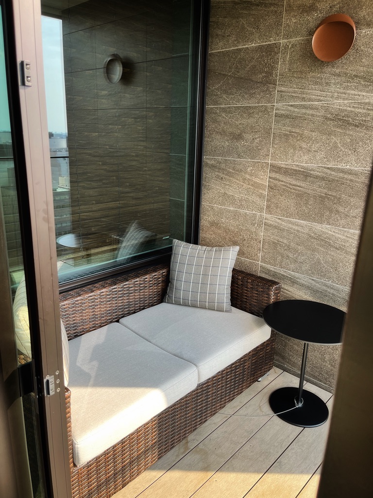 TIAD ティアド　宿泊記　プール　ラウンジ　部屋　ブログ　プラチナ特典