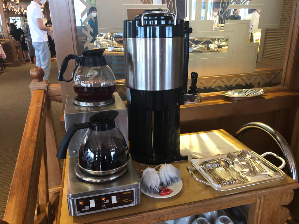 ルネッサンスリゾートオキナワ　クラブサビー宿泊記　朝食　ランチ　ディナー　周辺ご飯　フォーシーズン