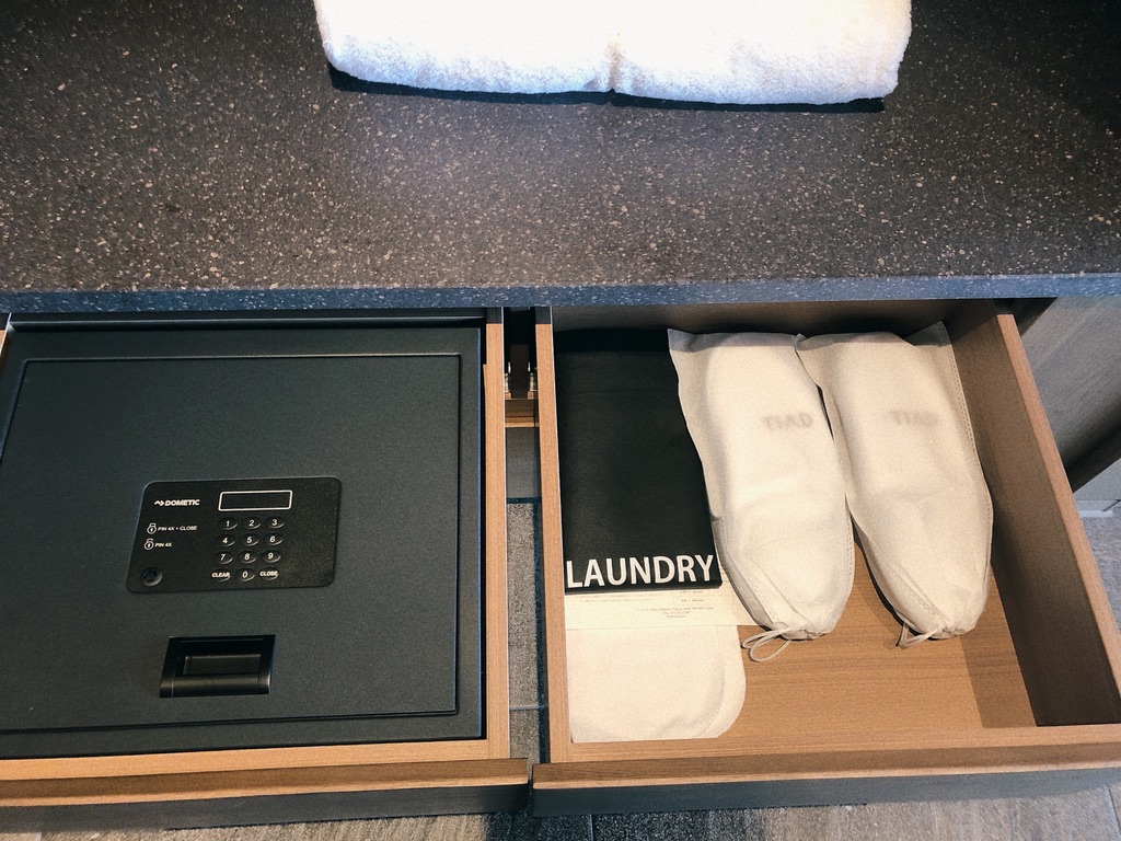 TIAD(ティアド)オートグラフコレクション宿泊記☆1ヶ月に3回泊まりたくなっちゃうほど居心地良く個性光るホテル 49 TIAD ティアド 宿泊記 プール ラウンジ 部屋 ブログ