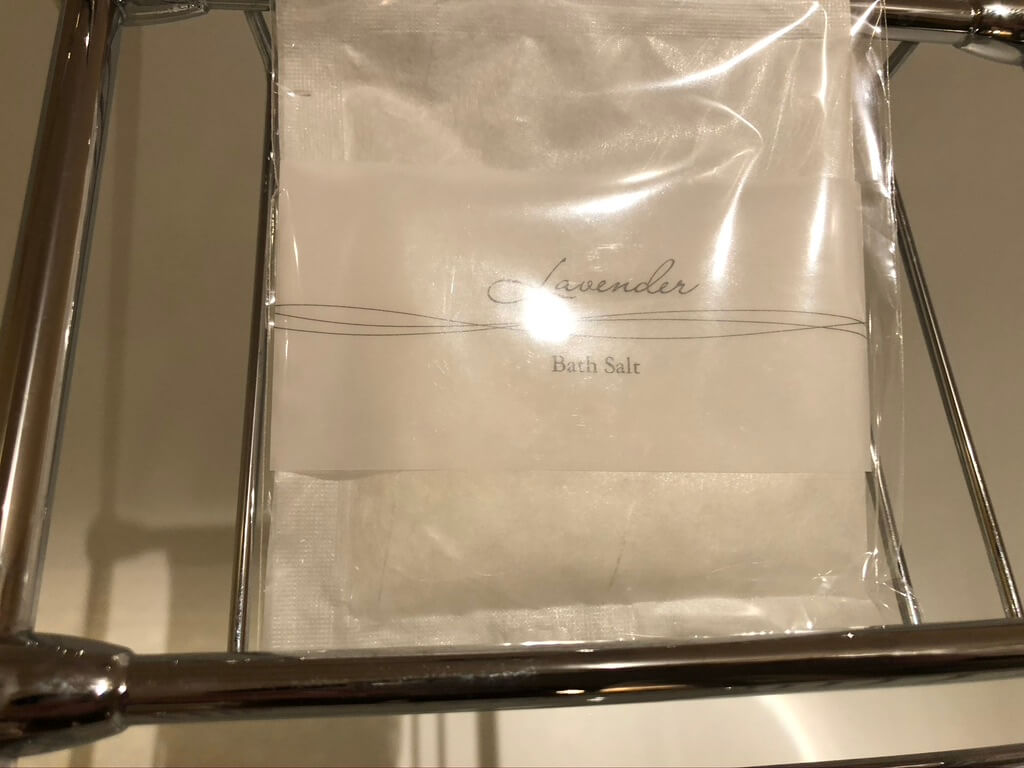 セントレジス大阪　グランドデラックススイート　宿泊記　バトラー　サービス　spgamex プラチナ特典　フィットネスジム　コロナ感染対策　COVID-19 GoTo　トラベルクーポン　GoToトラベル割引　地域共通クーポン　セントレジスバー