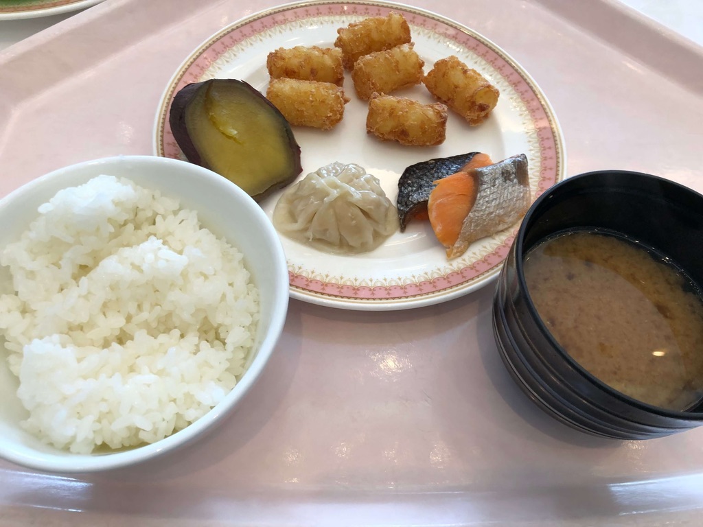 琵琶湖マリオット 宿泊記　ブログ　子連れ　体育館　朝食　　ラウンジ　マリオットボンヴォイアメックス　紹介　プラチナ特典　ゴールド特典　子供添い寝無料